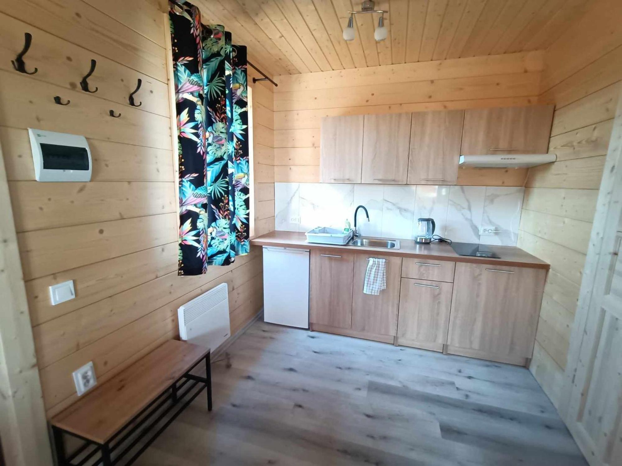 Kudowskie Chatynki Caloroczne Mini Zoo Kudowa Zdroj